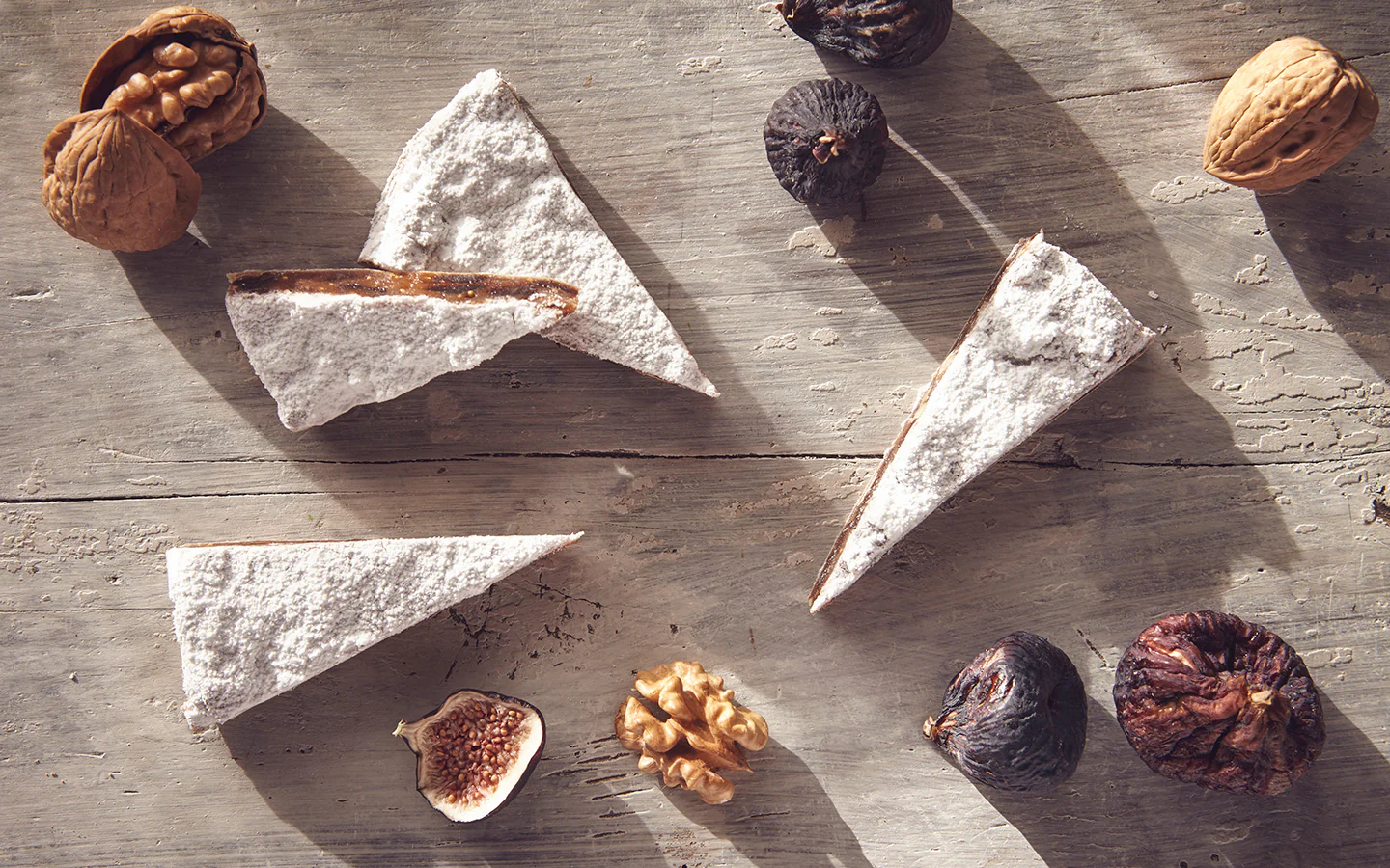 Sapori Panforte Fichi e Noci, Panforte With Fig and Walnuts, 10.58 oz - Image 4