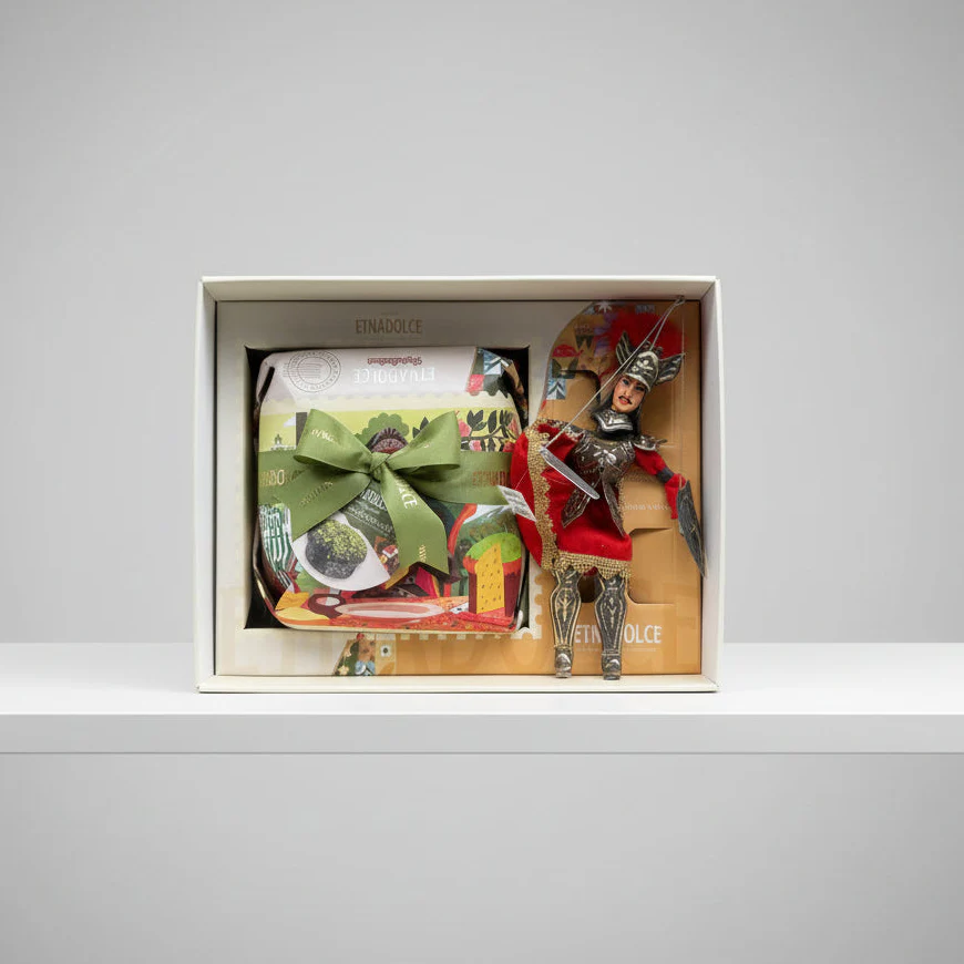 Etnadolce Vulcano Panettone – Salted Pistachio, 1 kg Gift Box with Sicilian Pupo “Orlando”