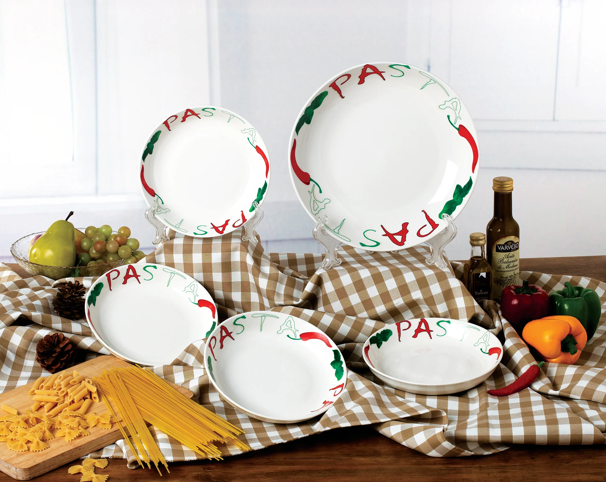 Familia Pasta 5 Piece Porcelain Pasta Set - Image 4
