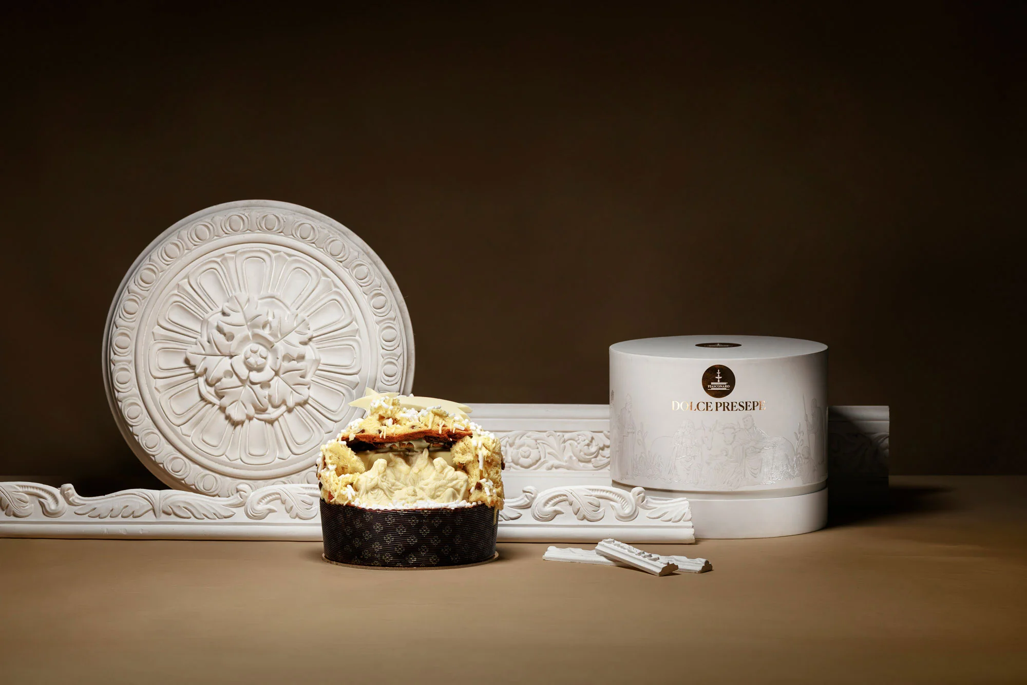Fiasconaro Panettone Dolce Presepe, 59.96 oz | 1 .7 kg - Image 2