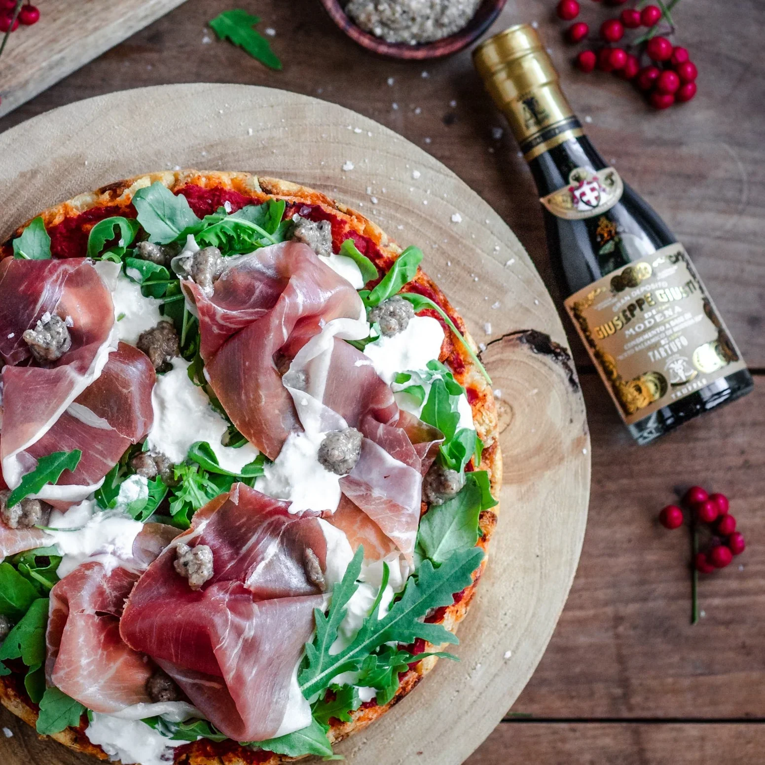 Giuseppe Giusti Condiment with Balsamic Vinegar of Modena and Truffle, 3.4 FL OZ | 100ML - Image 3