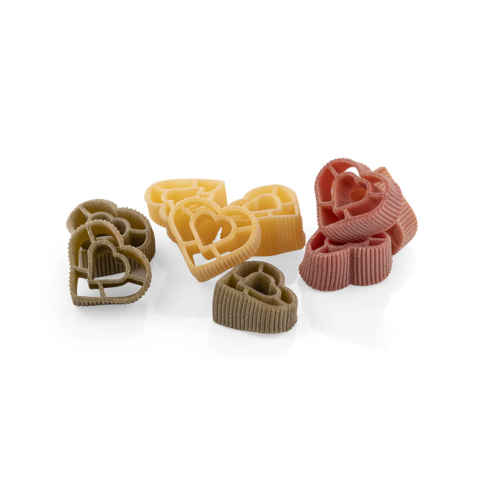 La Fabbrica Della Pasta Heart Shape, Cuori Tricolor Pasta, #488, 17.6 oz | 500gr - Image 2