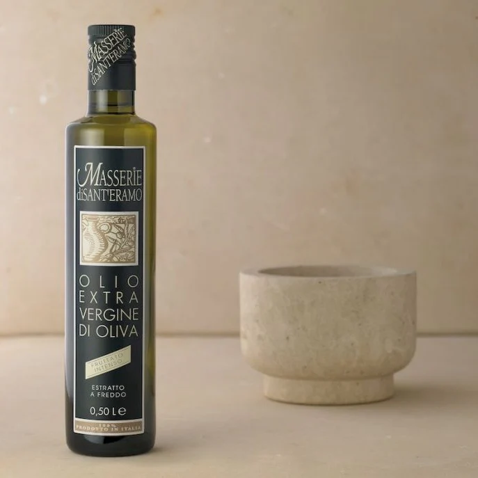 Masserie di Sant'Eramo Flavorful Extra Virgin Olive Oil, Product of Italy, 17 oz | 500ml - Image 2