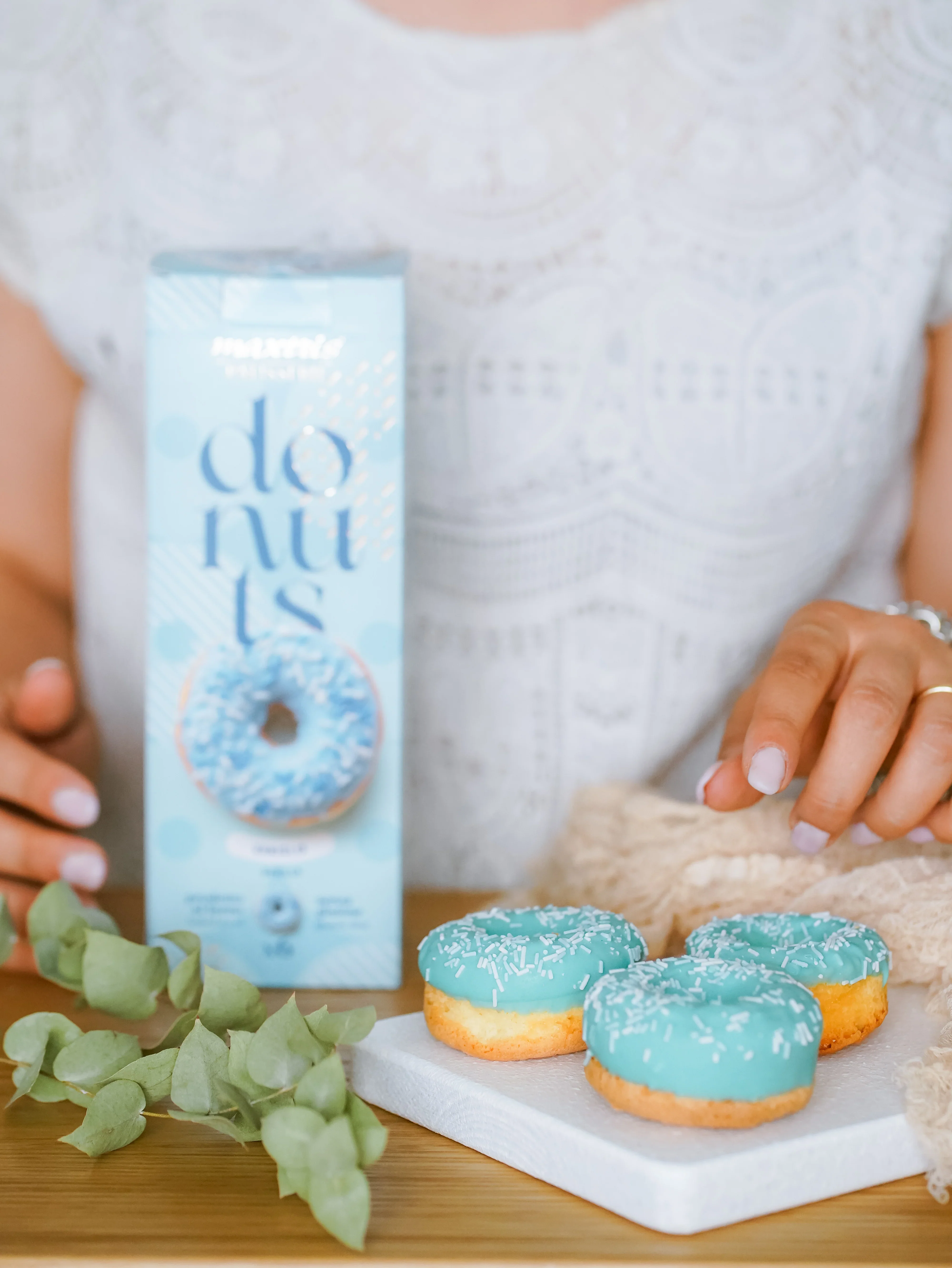 Maxtris Donuts Vanilla, Glazed Mini Donuts, Gluten Free, (210g, 6-Pack) - Image 3
