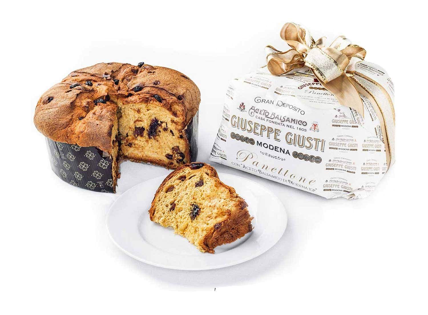Panettone with Giuseppe Giusti Balsamic Vinegar of Modena, 35.2 oz | 1 kg - Image 4