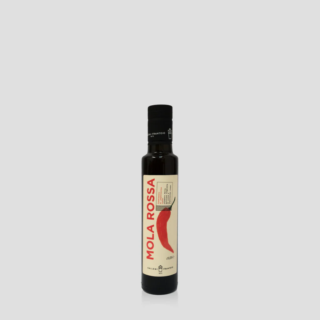 Sallemi Frantoio Mola Rossa, Spicy Extra Virgin Olive Oil, 8.4 oz | 0.25 Liter
